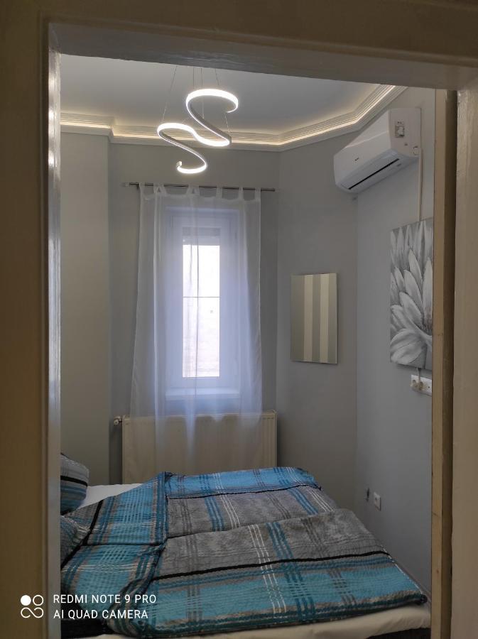 Anna Apartmanok Pécs Zewnętrze zdjęcie