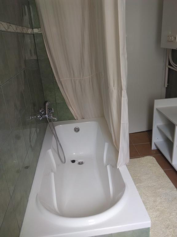 Anna Apartmanok Pécs Zewnętrze zdjęcie