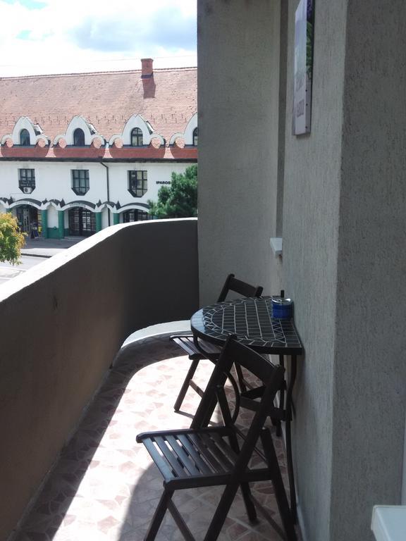 Anna Apartmanok Pécs Zewnętrze zdjęcie